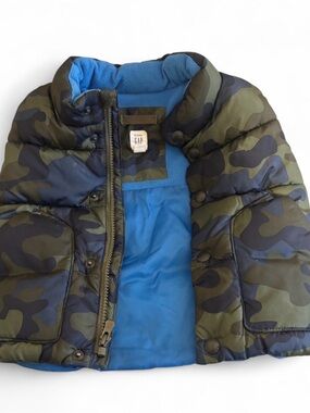 GAP Boys Camouflage Puffer Vest with Blue Lining